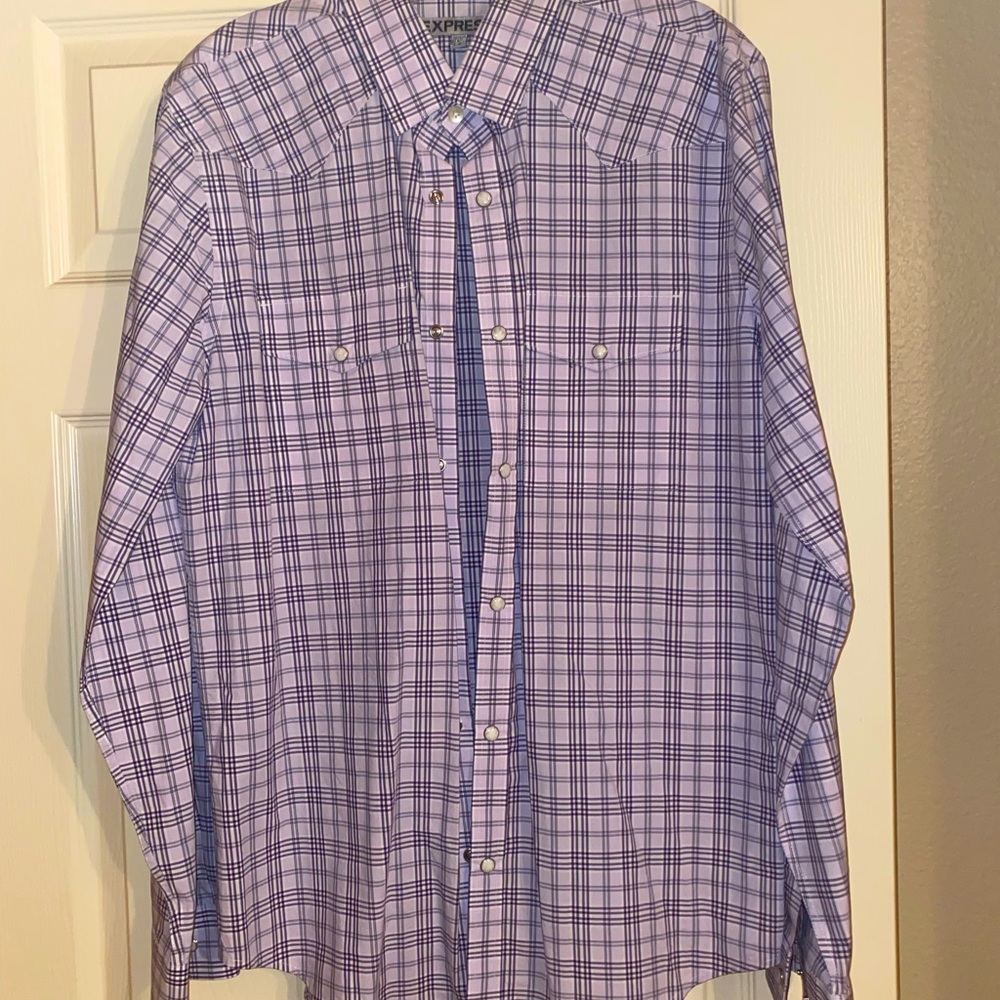 Men’s dress shirt.  Long sleeved.